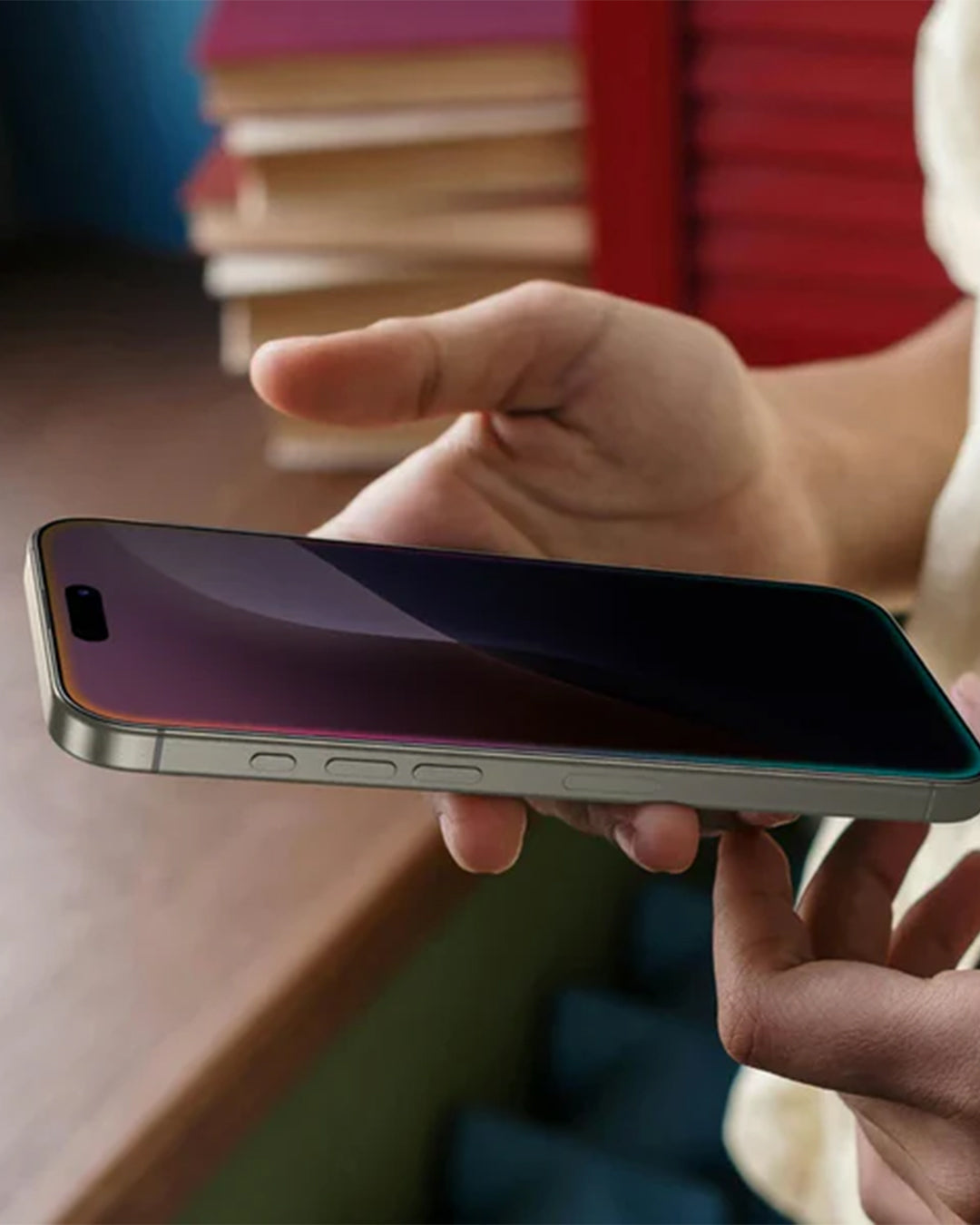 AMAZINGTHING IPHONE 16 6.1 2.5D PRIVACY GLASS WITH SLEEVE PACKAGING