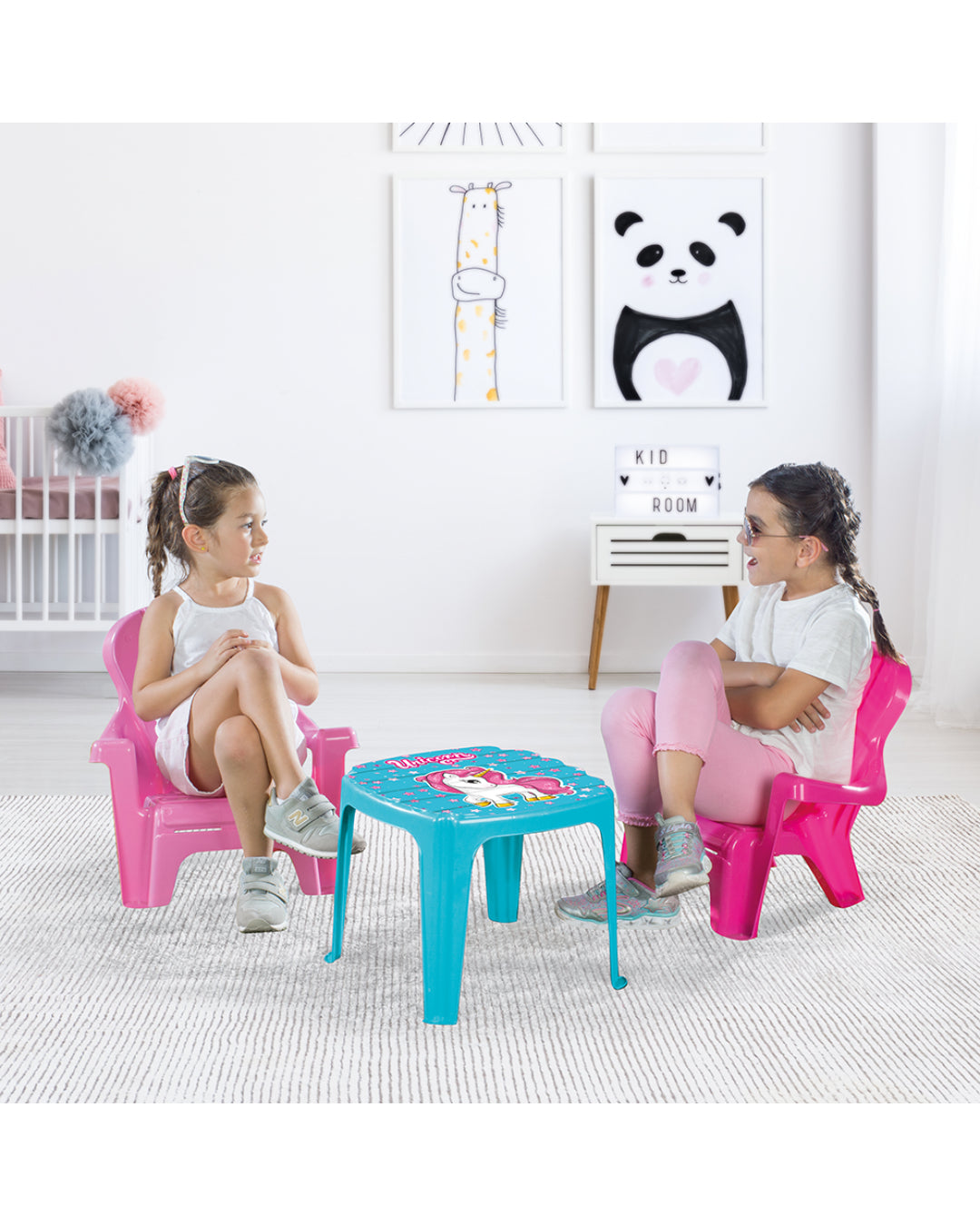 UNICORN TABLE AND 2 CHAIRS SETaleemaz.com 
