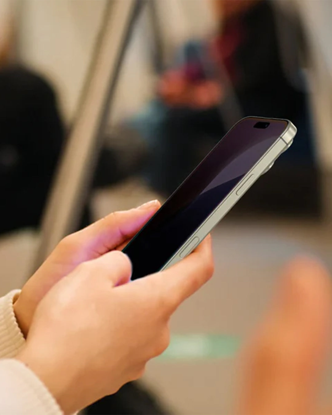 PRIVACY GLASS WITH SLEEVE PACKAGING Aaleemaz.com