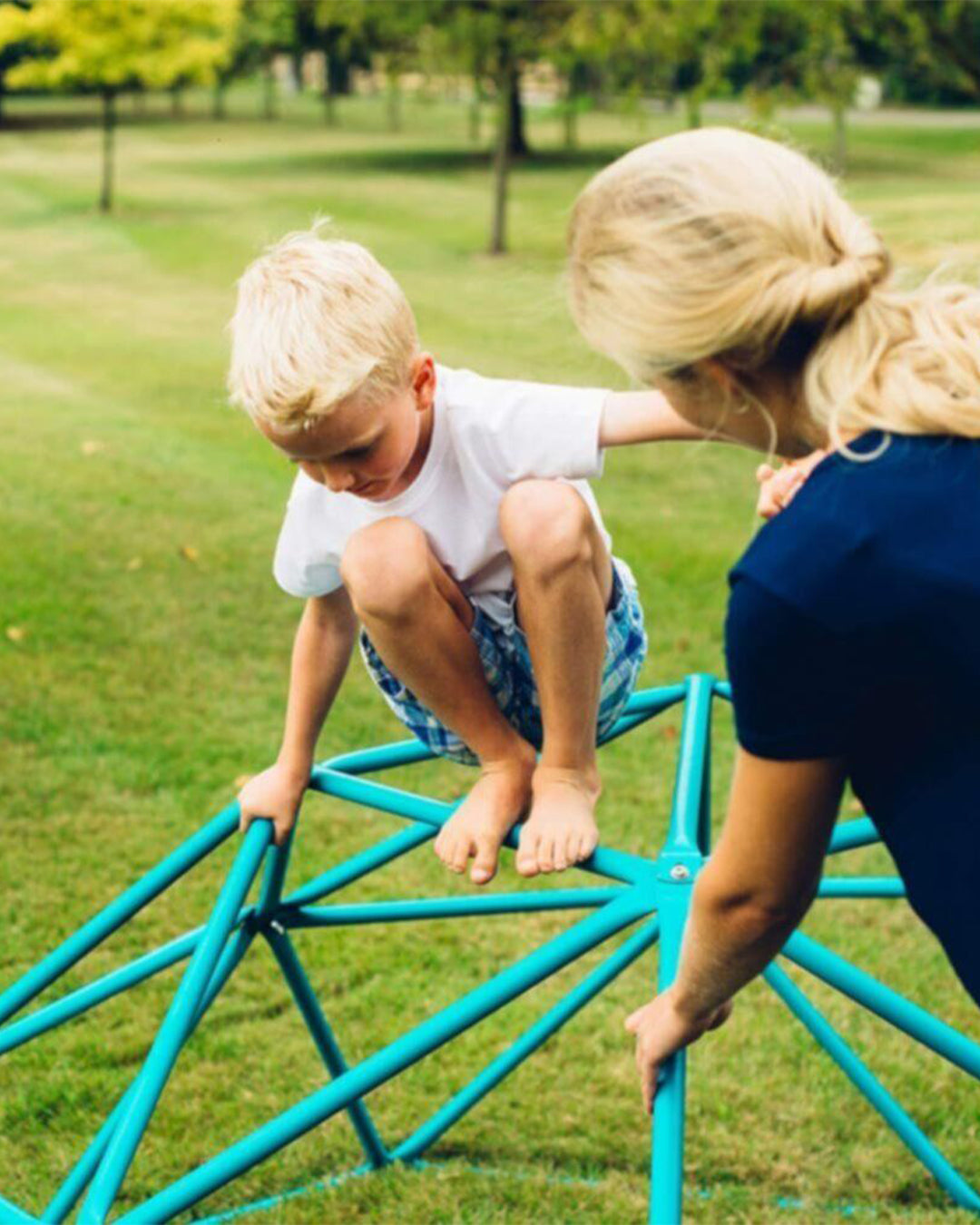 Metal Dome  aleemaz.com